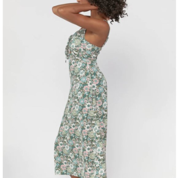 Size Small Green Bundle Cardigan Cargo Pants Midi Dress and Halter - Picture 6 of 14